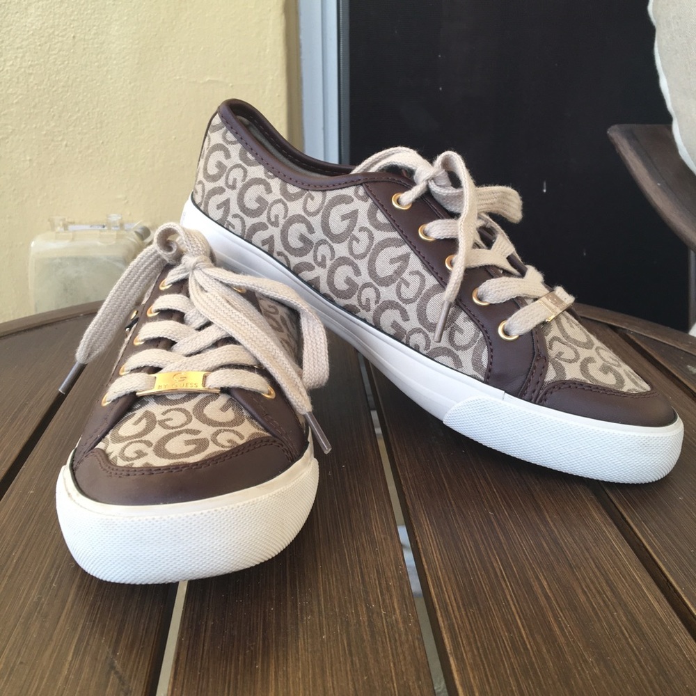 Sneakers by Guess